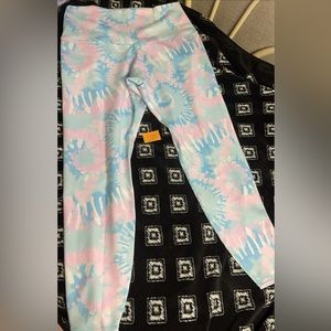 Moana smile club leggings